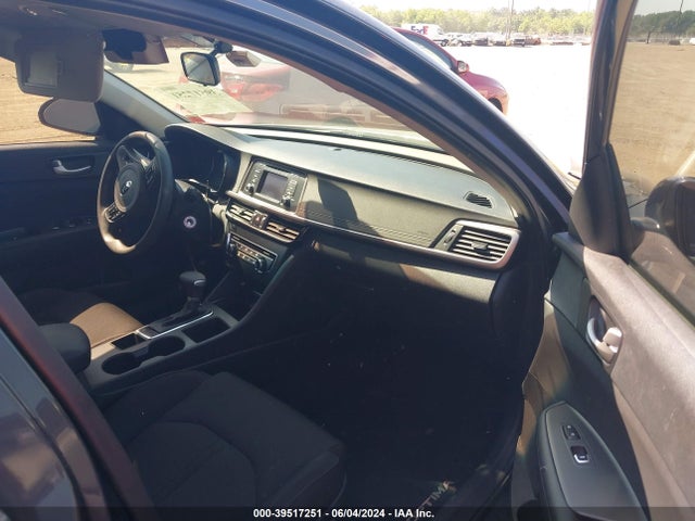 KIA Optima Lx 2017 5XXGT4L30HG171652 Image 5