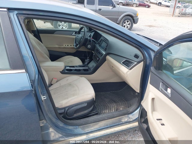 Hyundai SONATA SE 2016 5NPE24AF1GH319219 Image 5
