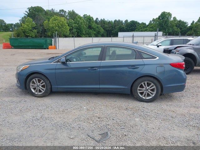 Hyundai SONATA SE 2016 5NPE24AF1GH319219 Image 6