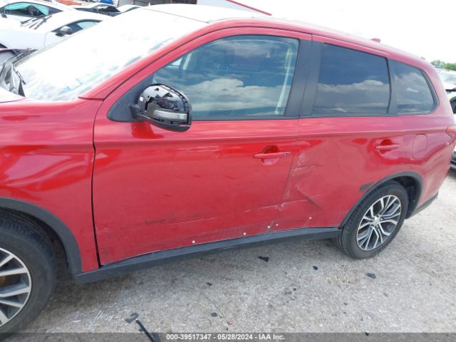 JA4AD3A31JZ055728 Mitsubishi Outlander Se