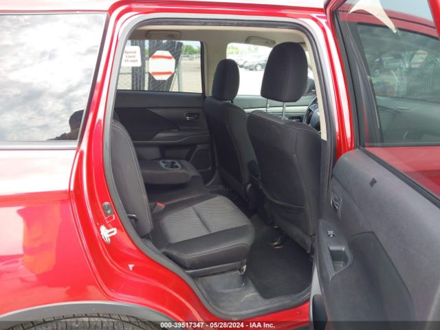 JA4AD3A31JZ055728 Mitsubishi Outlander Se