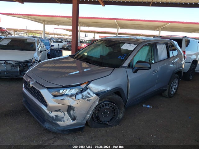 Toyota RAV4 LE 2022 2T3H1RFV8NC177536 Image 2