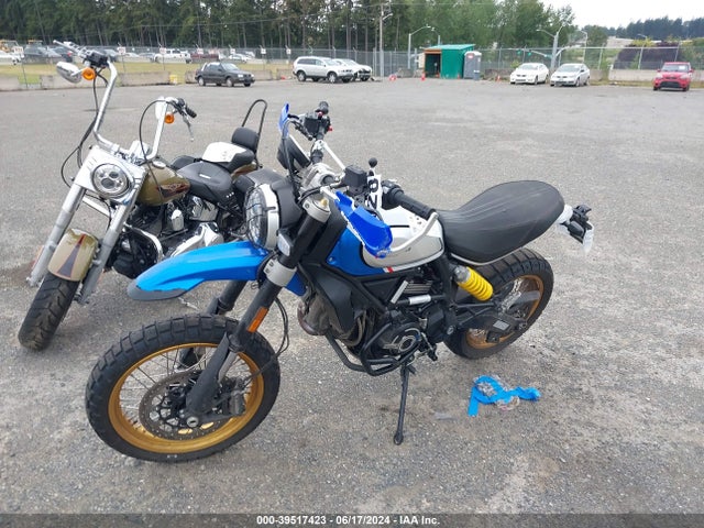 Ducati 2022 2022 ML0KAFPM9NT002515 Image 12