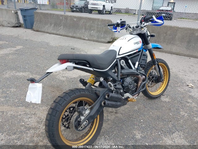 Ducati 2022 2022 ML0KAFPM9NT002515 Image 14