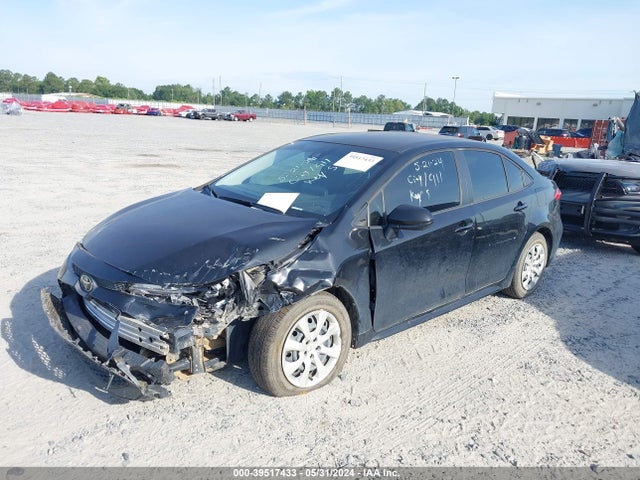 Toyota COROLLA LE 2022 JTDEPMAE9NJ207703 Image 2
