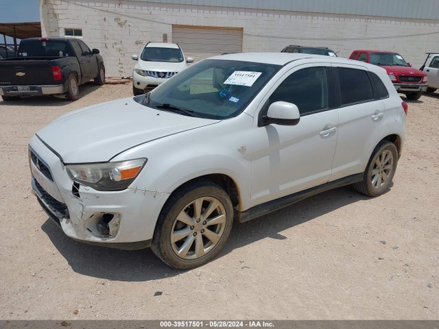 4A4AP3AU2FE004364 Mitsubishi Outlander Sport Es