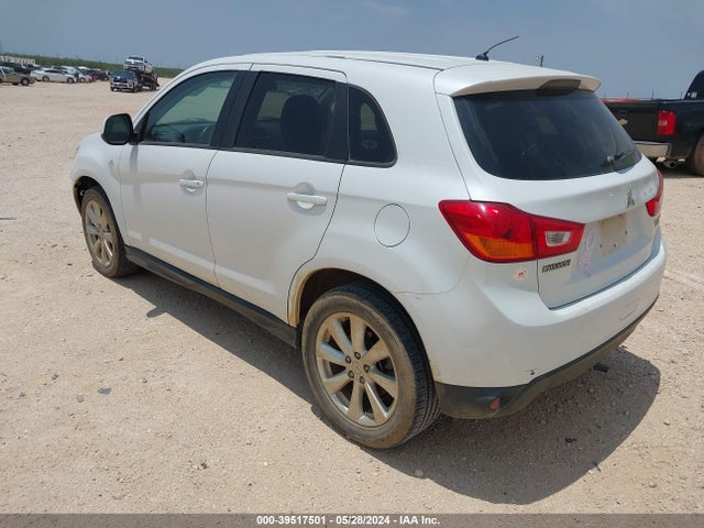 4A4AP3AU2FE004364 Mitsubishi Outlander Sport Es