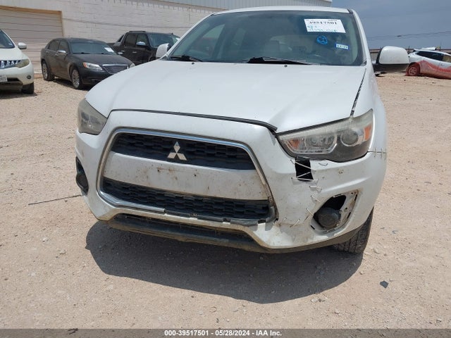 4A4AP3AU2FE004364 Mitsubishi Outlander Sport Es