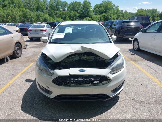 Ford FOCUS SE 2016 1FADP3K21GL340530 Image 6