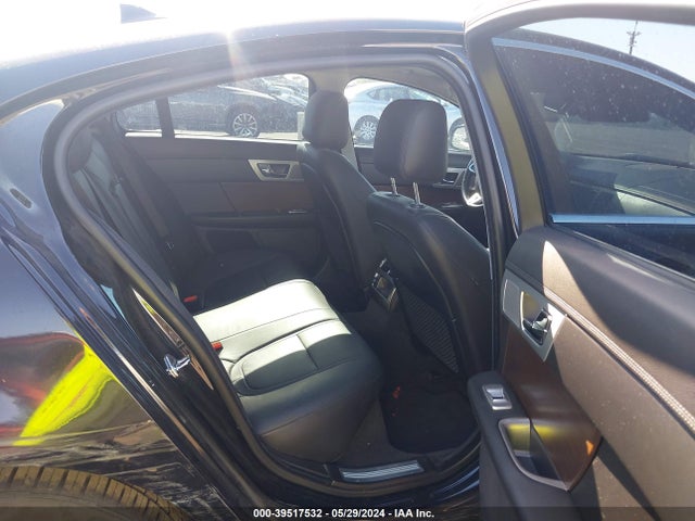 SAJWA0FS9FPU61697 Jaguar Xf 2.0t Premium