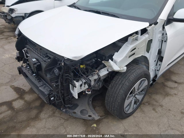 KIA NIRO LX 2022 KNDCB3LC8N5539796 Image 6