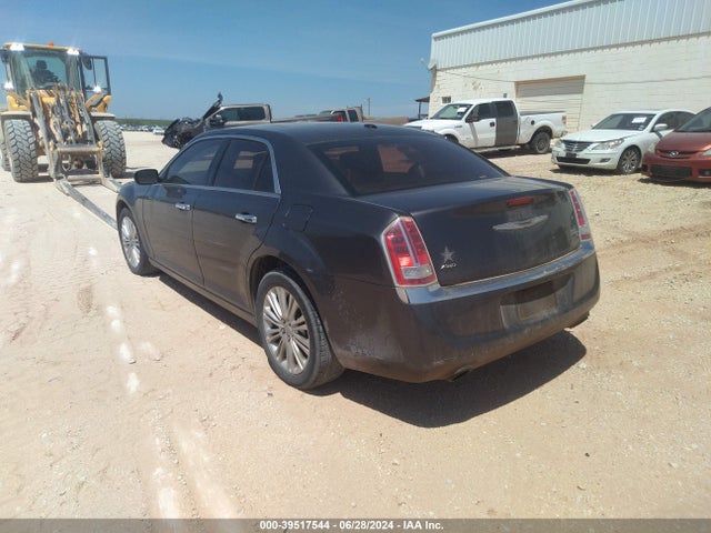 Chrysler 300c Awd 2014 2C3CCAKG8EH216707 Image 3