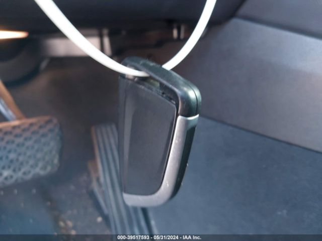 5UXTR9C54KLE21530 BMW X3 Xdrive30i