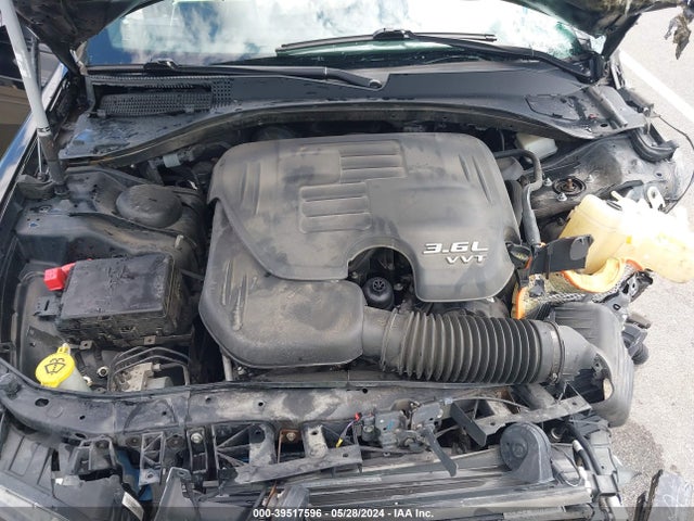 Chrysler 300 300s Awd 2018 2C3CCAGG9JH149327 Image 10