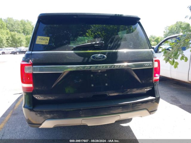 1FMJK1JTXJEA28563 Ford Expedition Max Xlt