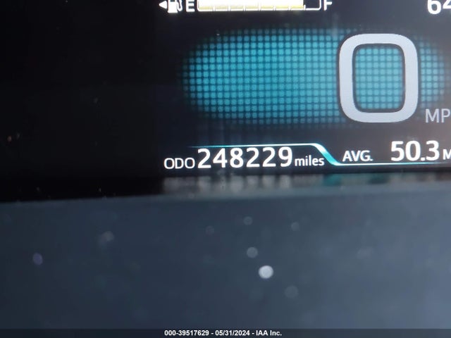 Toyota Prius Two 2017 JTDKBRFU6H3575733 Image 15