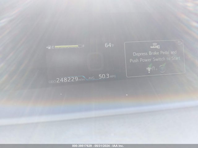 Toyota Prius Two 2017 JTDKBRFU6H3575733 Image 7