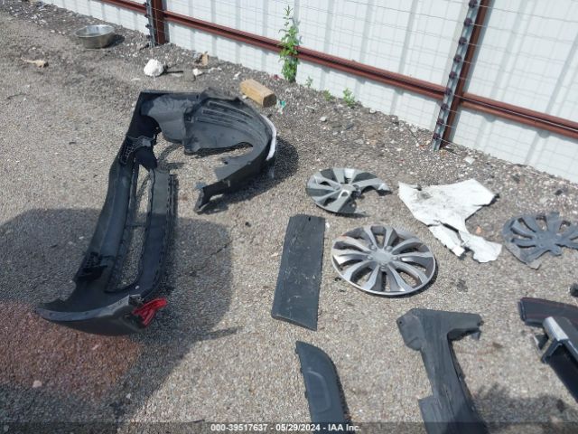 3GNCJKSB4HL268110 Chevrolet TRAX LS