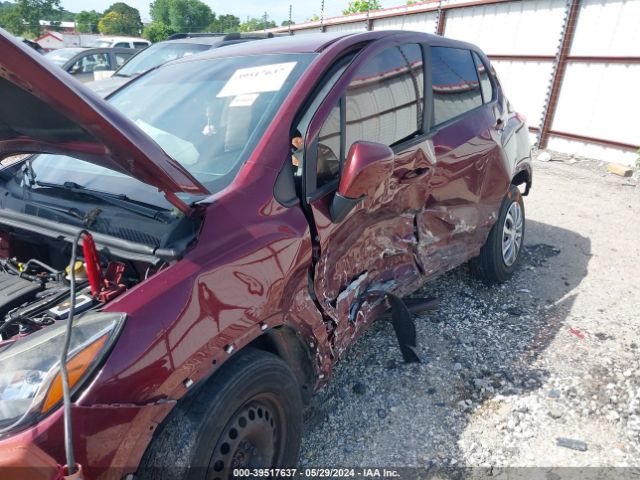 3GNCJKSB4HL268110 Chevrolet TRAX LS