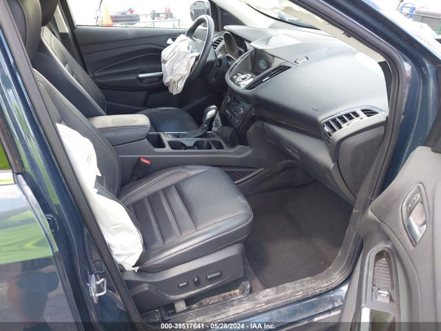 Ford Escape Titanium 2019 1FMCU9J93KUB64837 Image 5