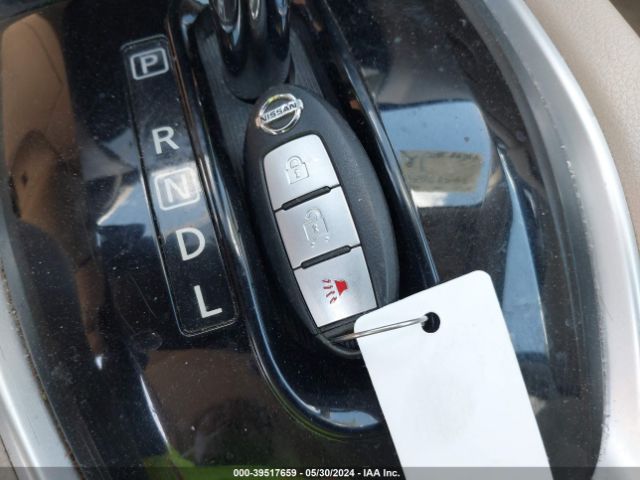 5N1AT2MV8EC752169 Nissan ROGUE SV