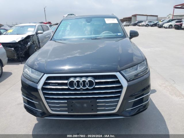 WA1LHAF77KD019408 Audi Q7 45 Premium/45 Se Premium