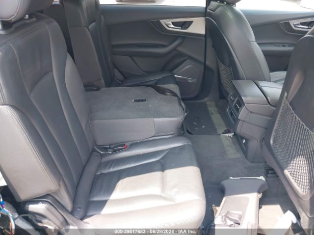 WA1LHAF77KD019408 Audi Q7 45 Premium/45 Se Premium