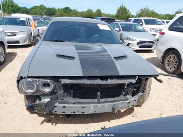 2C3CDZAG0JH311432 Dodge Challenger Sxt Plus