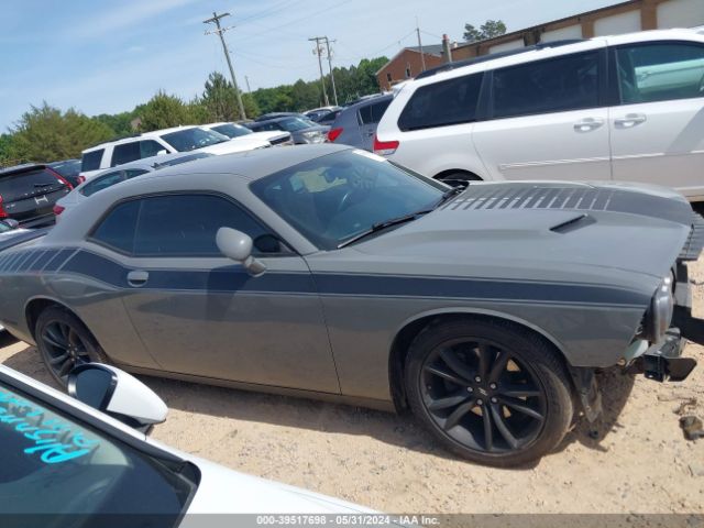 2C3CDZAG0JH311432 Dodge Challenger Sxt Plus