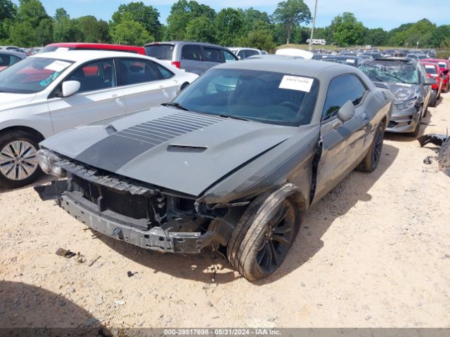 2C3CDZAG0JH311432 Dodge Challenger Sxt Plus