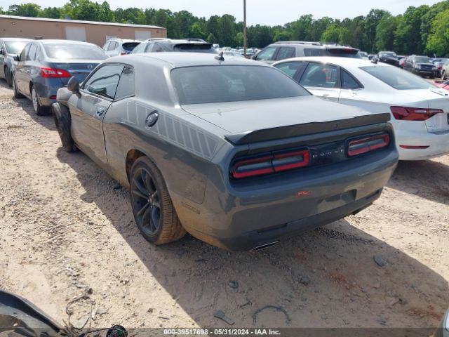 2C3CDZAG0JH311432 Dodge Challenger Sxt Plus