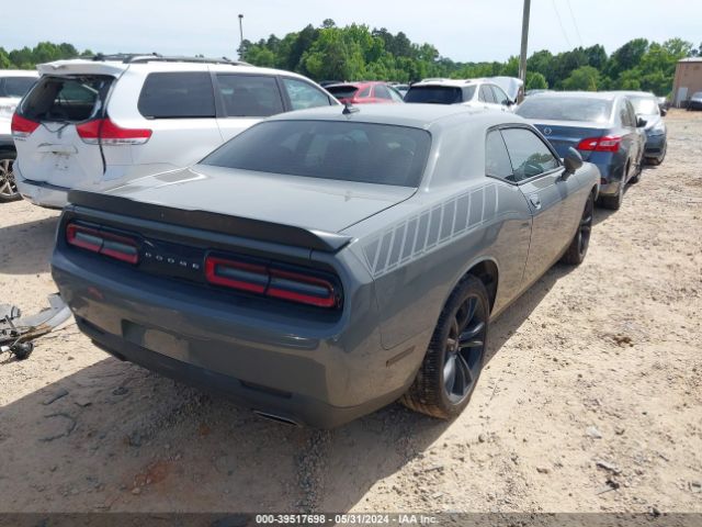 2C3CDZAG0JH311432 Dodge Challenger Sxt Plus