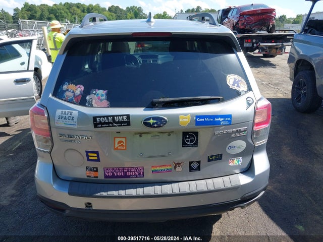 Subaru Forester 2.5i Premium 2017 JF2SJAEC2HH408206 Image 16