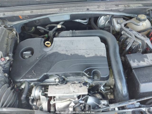 1G1ZD5STXJF229048 Chevrolet MALIBU LT