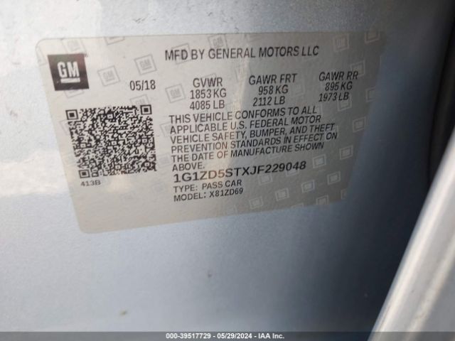 1G1ZD5STXJF229048 Chevrolet MALIBU LT