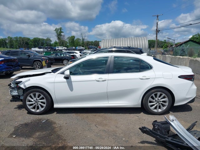 Toyota CAMRY LE 2022 4T1C11AK0NU673267 Image 14