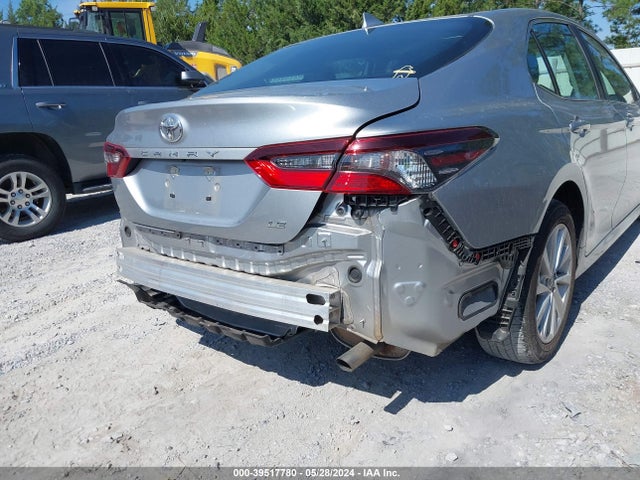 Toyota CAMRY LE 2022 4T1C11AK4NU638375 Image 19