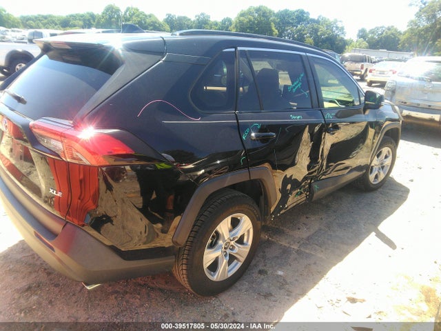 Toyota Rav4 Xle 2019 JTMW1RFV9KD030396 Image 4