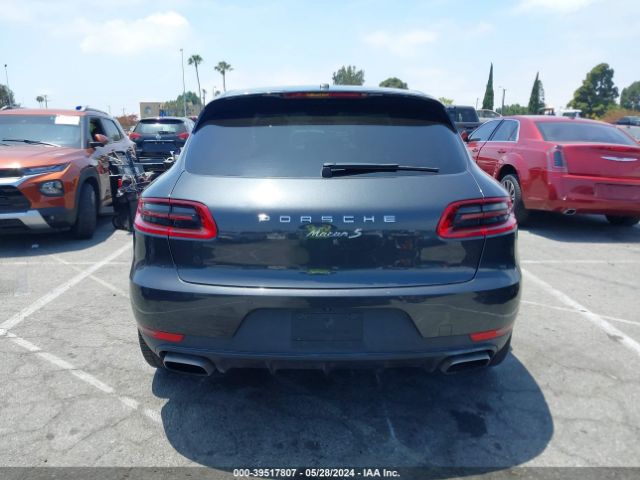 WP1AA2A57JLB16804 Porsche Macan Sport Edition