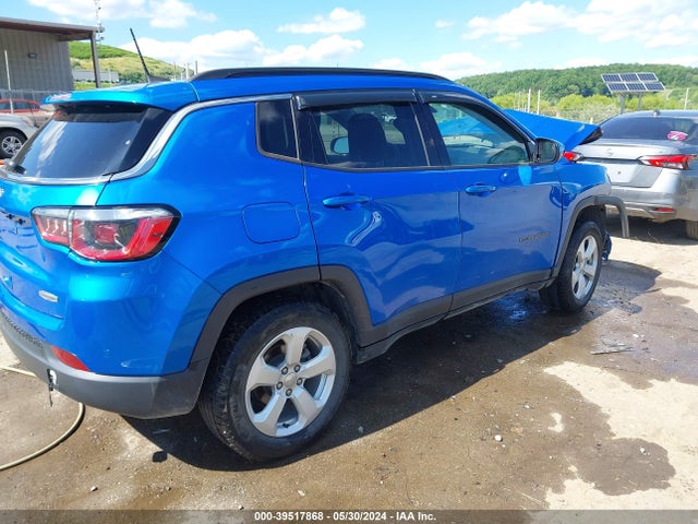 3C4NJDBB4KT641635 Jeep Compass Latitude 4x4