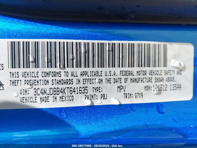 3C4NJDBB4KT641635 Jeep Compass Latitude 4x4