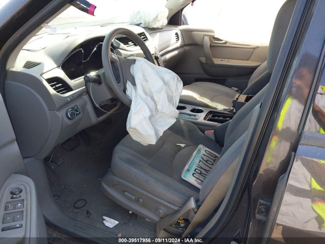 Chevrolet Traverse Ls 2017 1GNKRFKD6HJ208298 Image 5