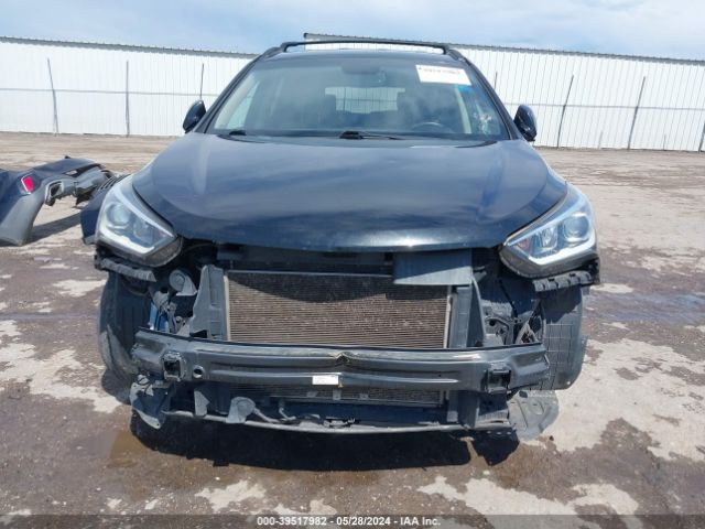 KM8SN4HF2HU206558 Hyundai Santa Fe Se