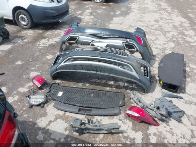 KM8SN4HF2HU206558 Hyundai Santa Fe Se