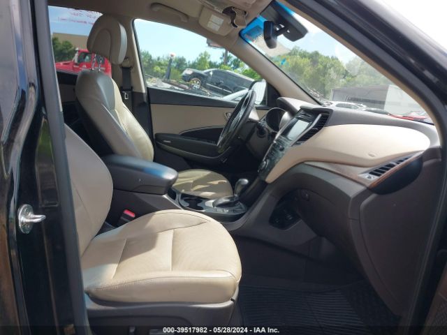 KM8SN4HF2HU206558 Hyundai Santa Fe Se