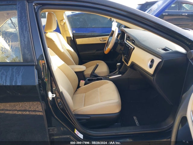 Toyota COROLLA LE 2018 5YFBURHE1JP745820 Image 5