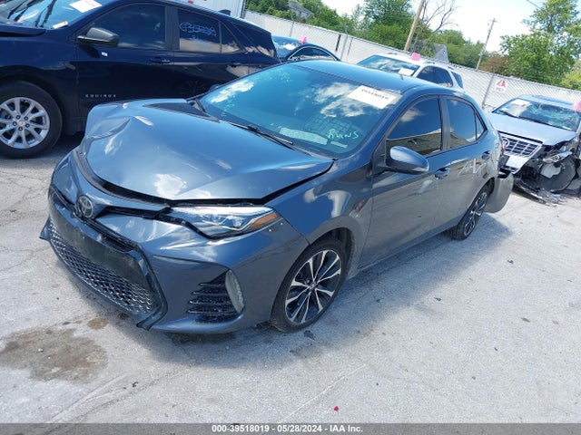 Toyota COROLLA SE 2017 2T1BURHE5HC816317 Image 2