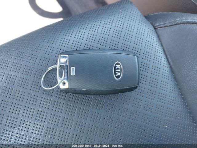 5XXGT4L38LG450274 KIA Optima Se