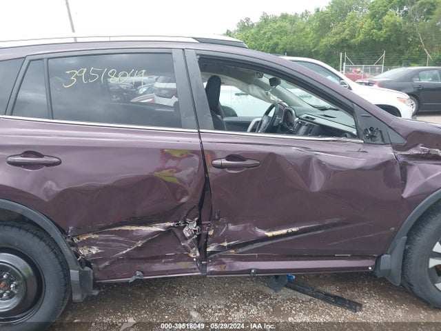 Toyota RAV4 LE 2018 2T3BFREV7JW743378 Image 14