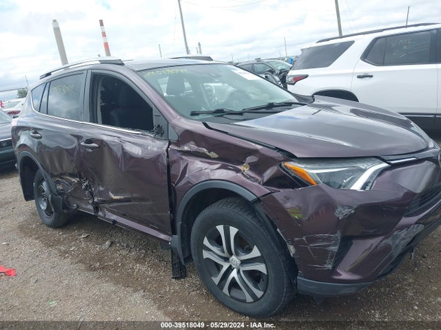 Toyota RAV4 LE 2018 2T3BFREV7JW743378 Image 6